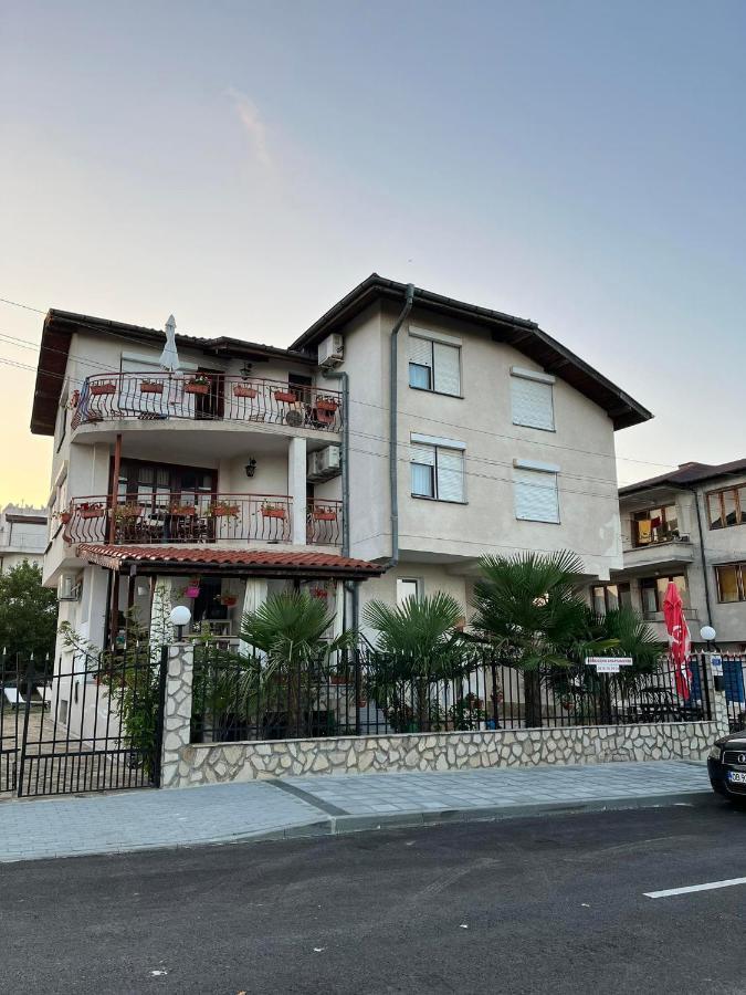Ianakiev Guest House TTchernomorets Extérieur photo